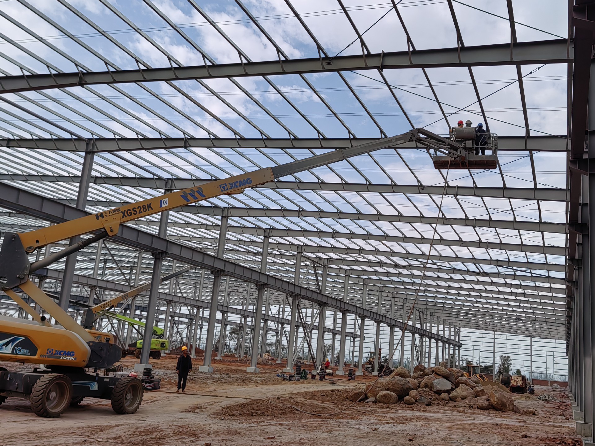 鋼結(jié)構(gòu)廠房防火涂料噴涂  防火涂料檢測(cè)  金鼎鋼構(gòu)